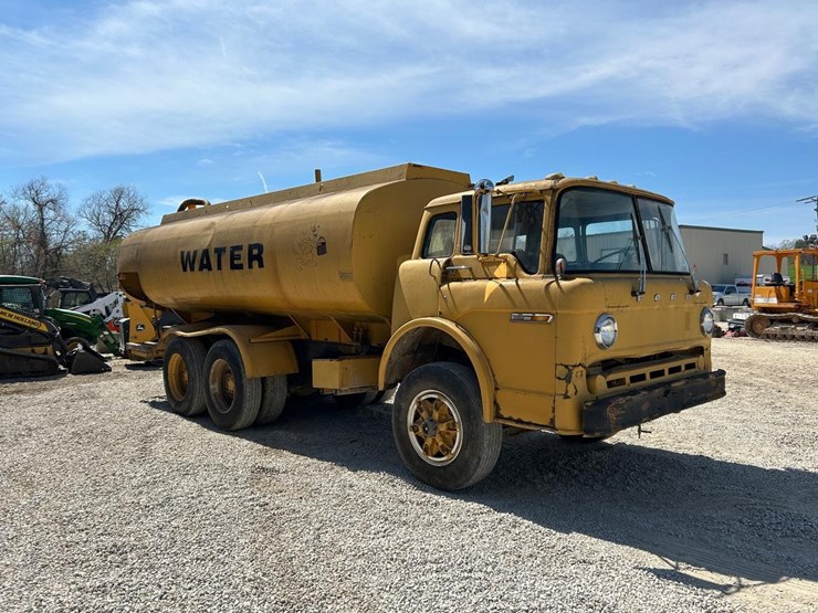 1983-caterpillar-3208-image-6