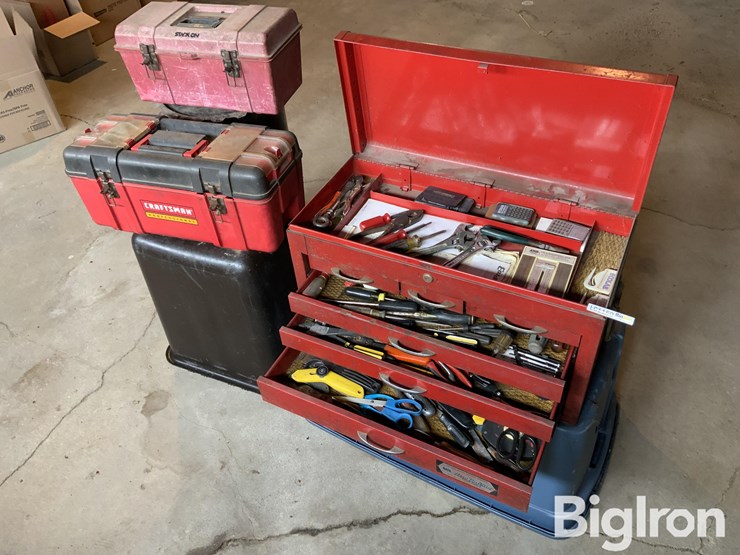 toolboxes-with-tools-image-1