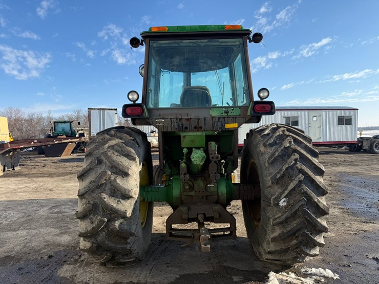 1979-john-deere-4840-image-4