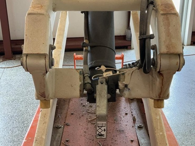 #425-•-2020-snorkel-19'-scissor-lift-image-14