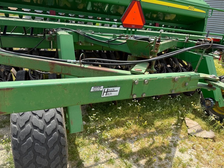 john-deere-1590-image-48