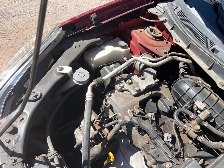 2015-nissan-rogue-image-34