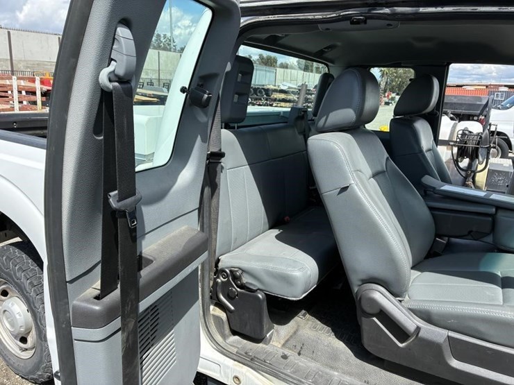 2011-ford-f250-image-10