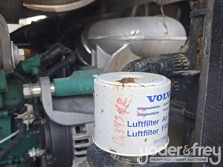 2021-volvo-l90h-image-60