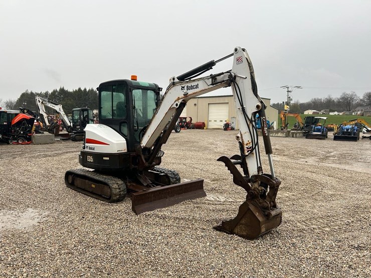 2017-bobcat-e35i-image-6