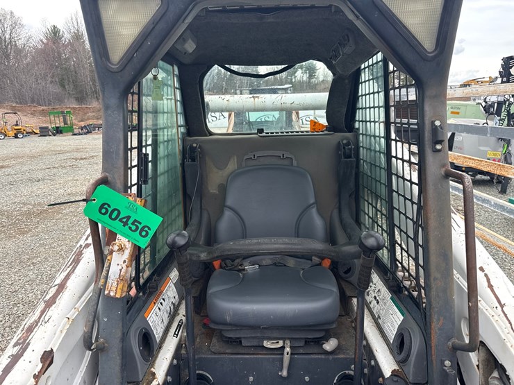 bobcat-t300-image-24