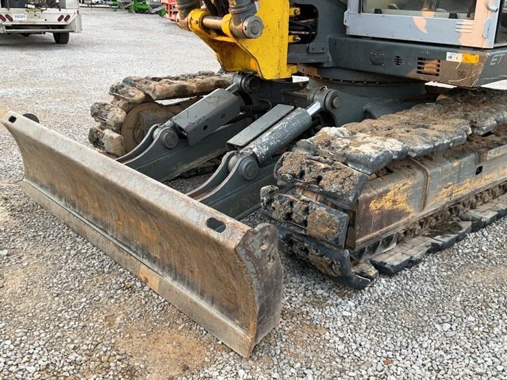 2019-wacker-neuson-et145-image-28