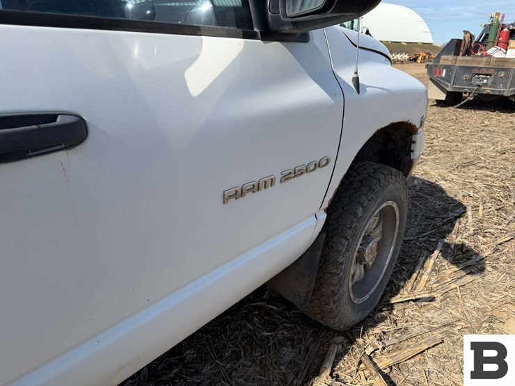 2005-dodge-ram-2500-image-27