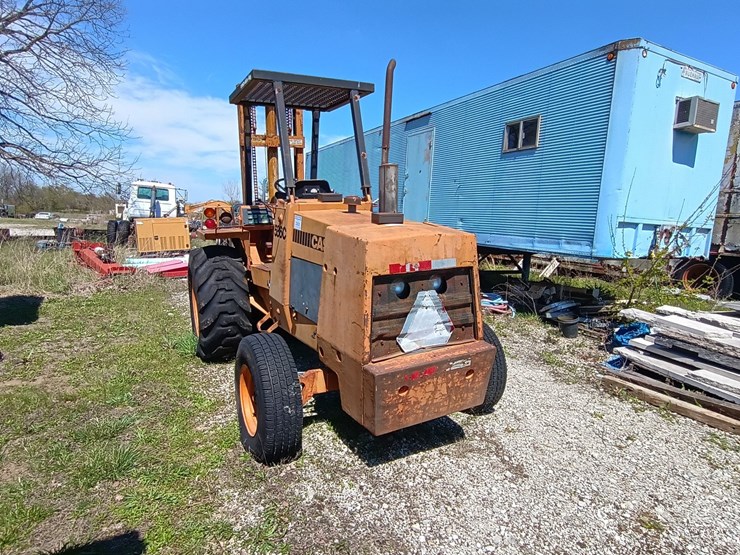 1979-case-586c-image-4