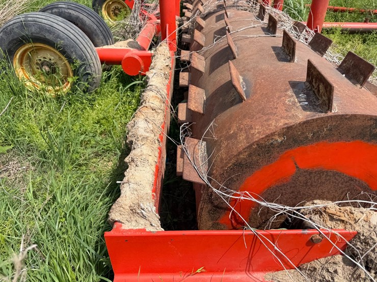 #45280-•-fair-oaks-mfg-20'-stubble-roller-image-37
