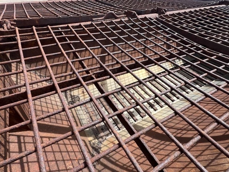 2007-sterling-l9500-image-32