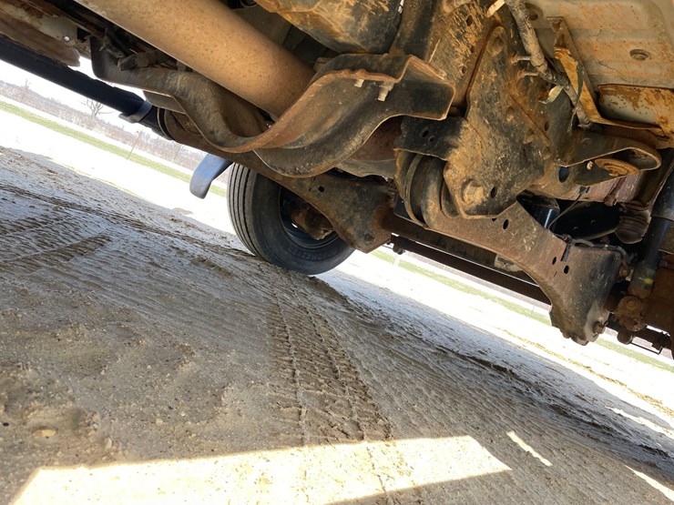 2011-ford-f550-image-69