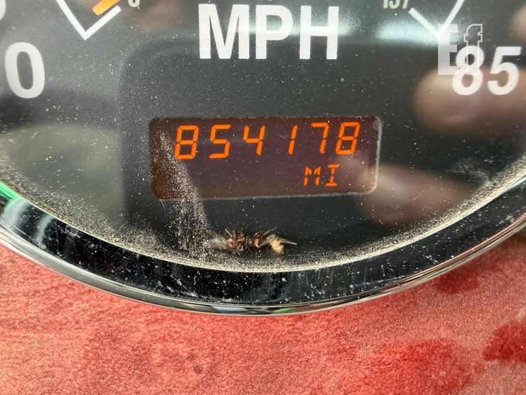 2004-international-9200-image-19