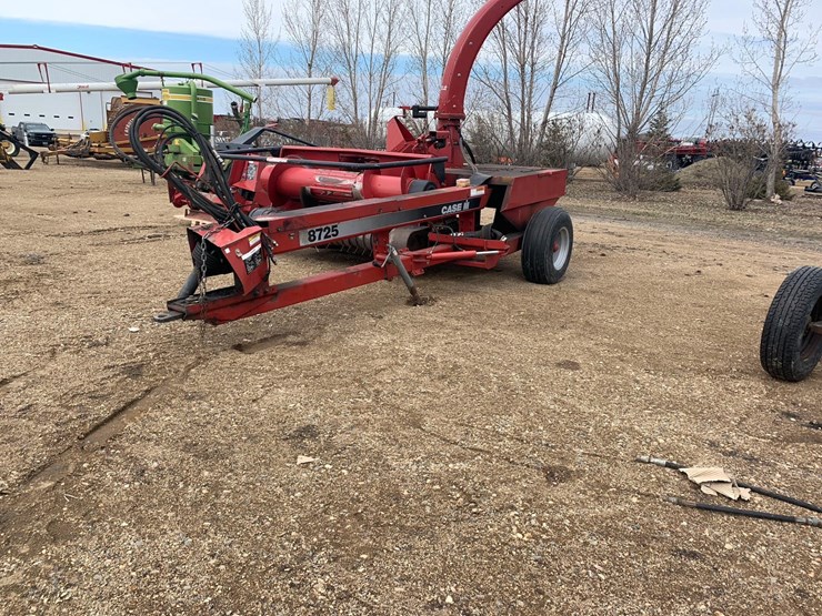 1999-case-ih-8725-forage-chopper-image-1