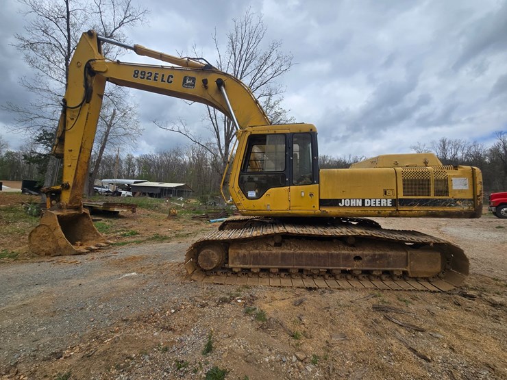 deere-892e-lc-image-9