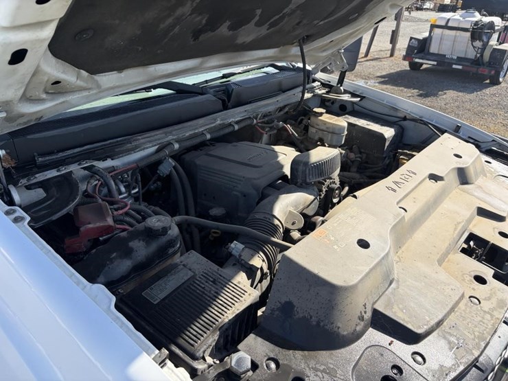 2012-gmc-sierra-3500-image-7