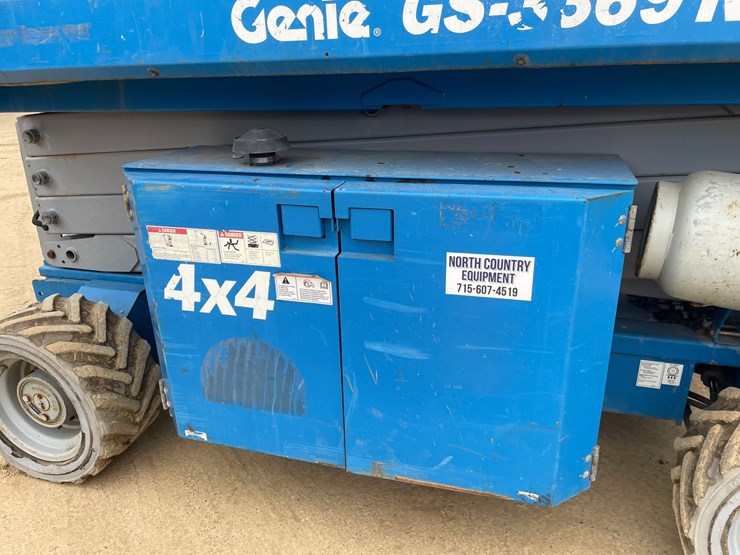 #7514-•-(s-2)-2012-genie-3369-rough-terrain-scissor-lift-image-20