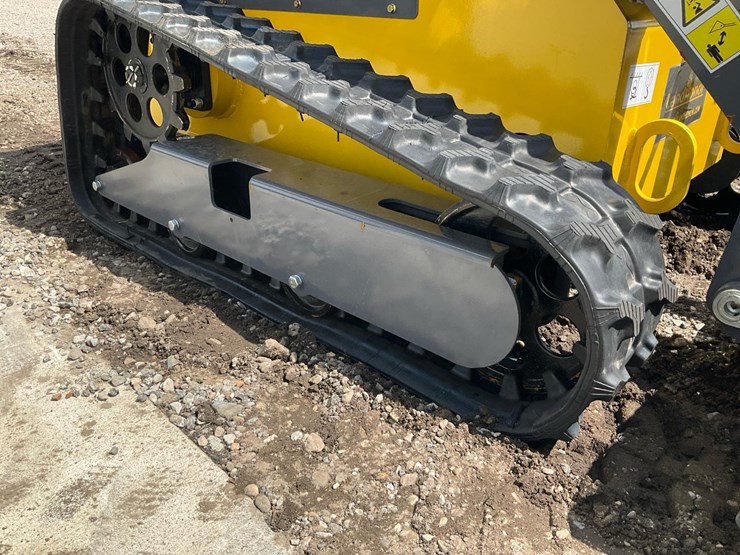 #1001-•-unused-land-honor-t460-mini-skid-steer-image-5