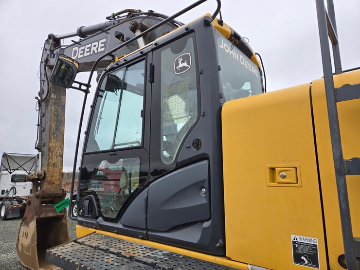 deere-470g-lc-image-38