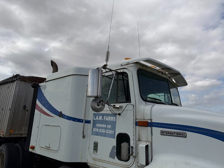 2000-international-9200-image-43