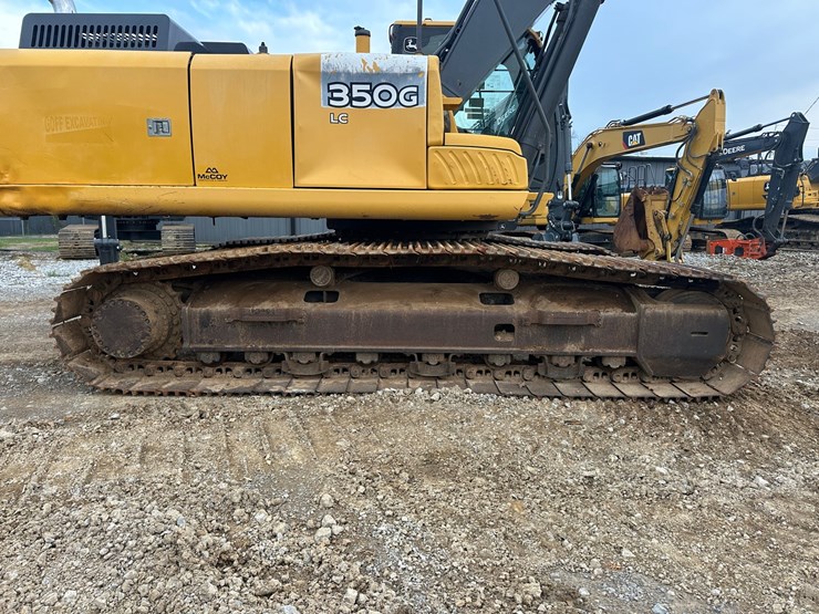 2013-deere-350g-lc-image-55