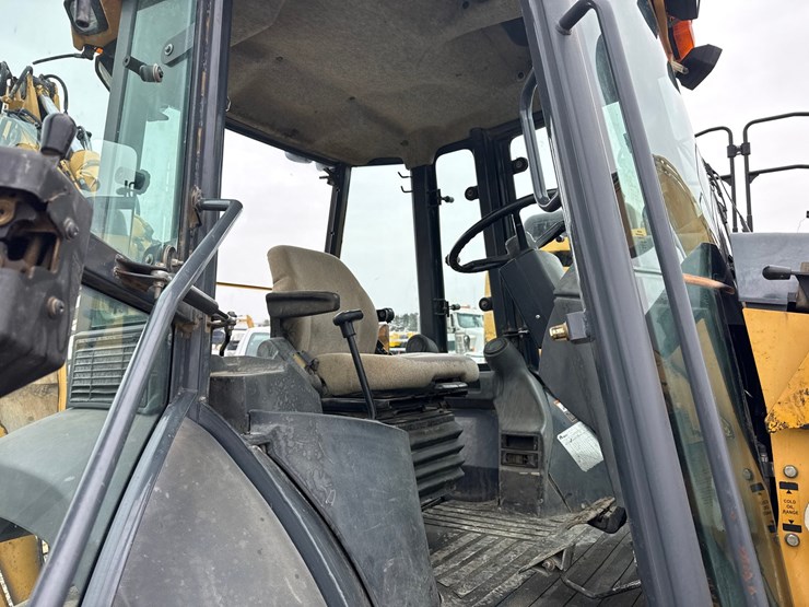 2001-deere-310sg-image-65