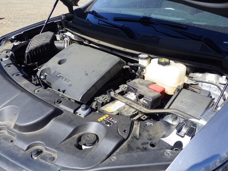 2023-chevrolet-traverse-image-10