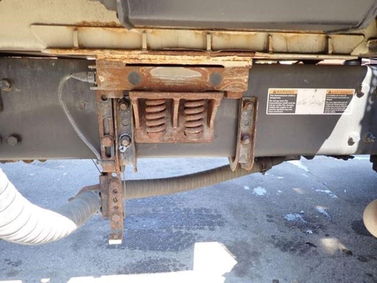 2017-western-star-4700sb-image-120