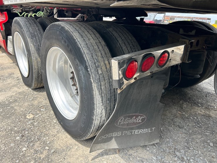 2011-international-prostar-image-12