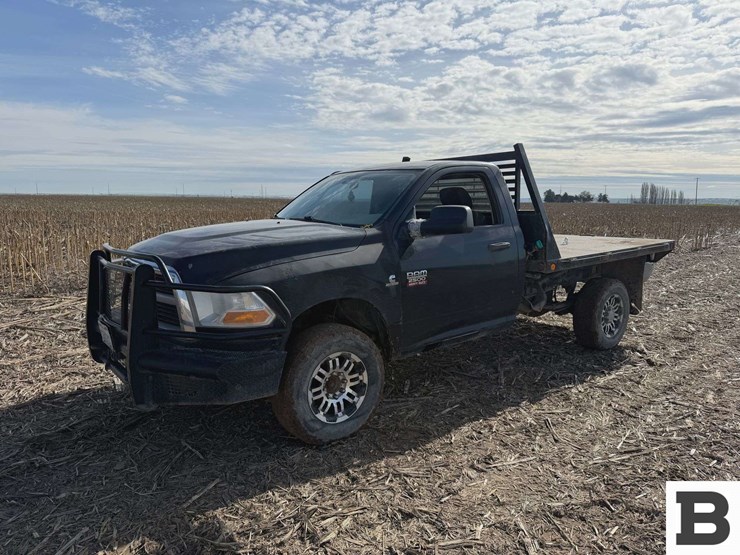 2011-dodge-ram-2500-image-1