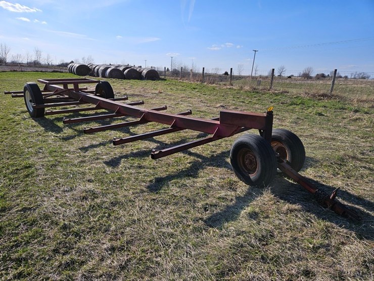 #572-•-11-place-bale-trailer-image-7