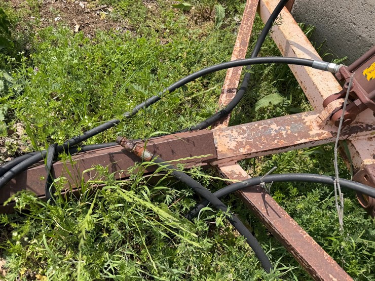 #45277-•-concrete-levee-packer-image-19