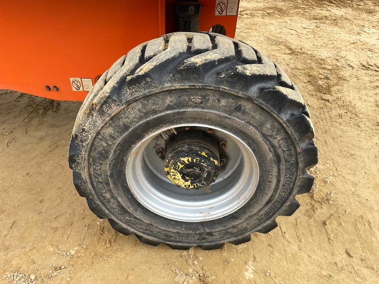 jlg-400s-image-78