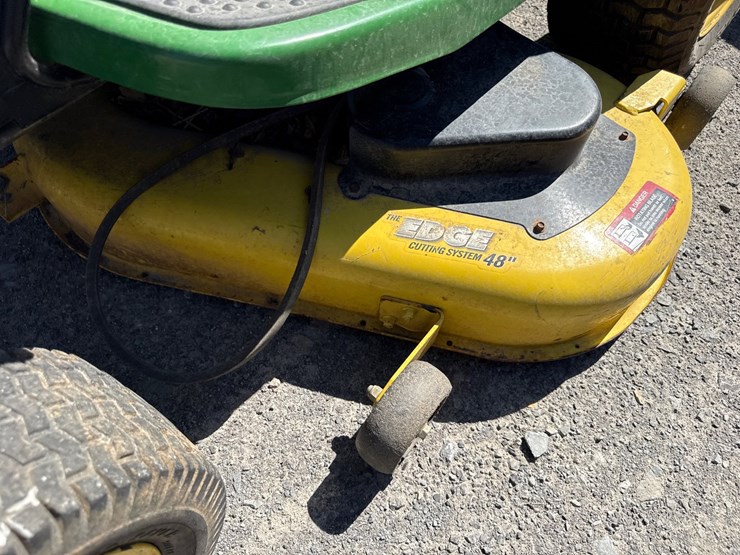 john-deere-l120-image-3