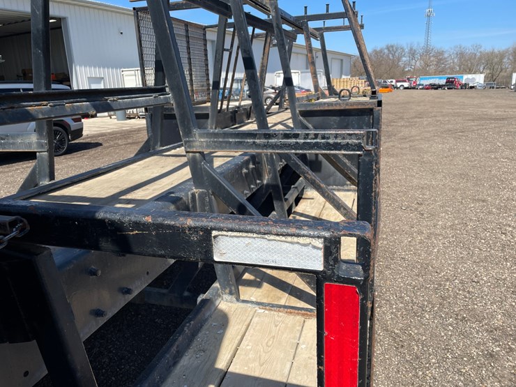 1995-peterbilt-330-image-34