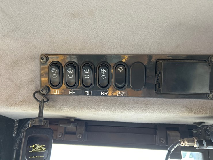 komatsu-d61pxi-23-image-57