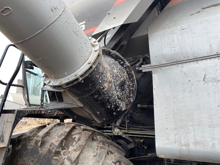 gleaner-r65-image-64