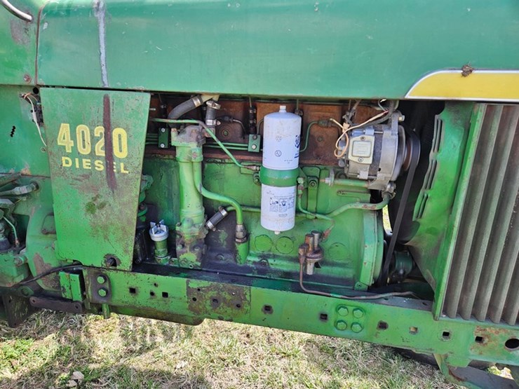 john-deere-4020-image-13