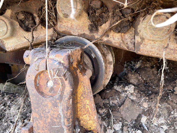 caterpillar-d7-image-13