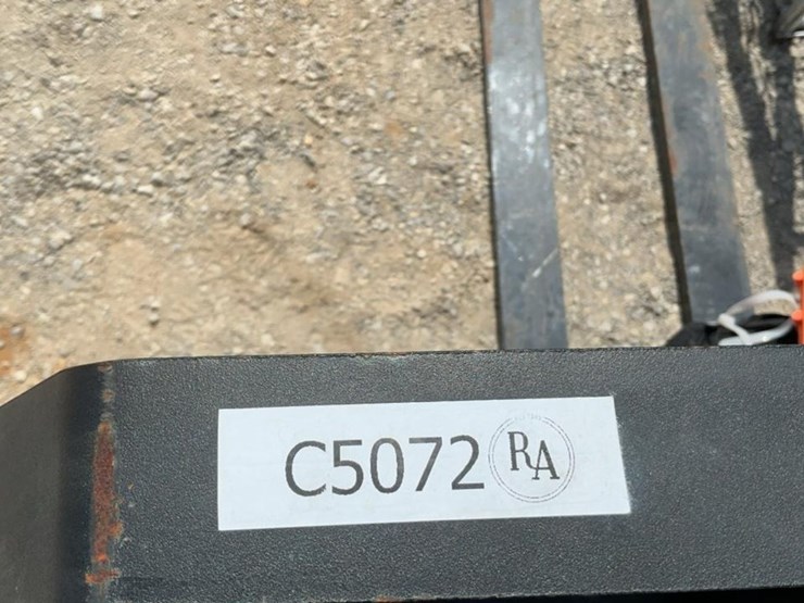 #179-•-hydraulic-forks-image-7