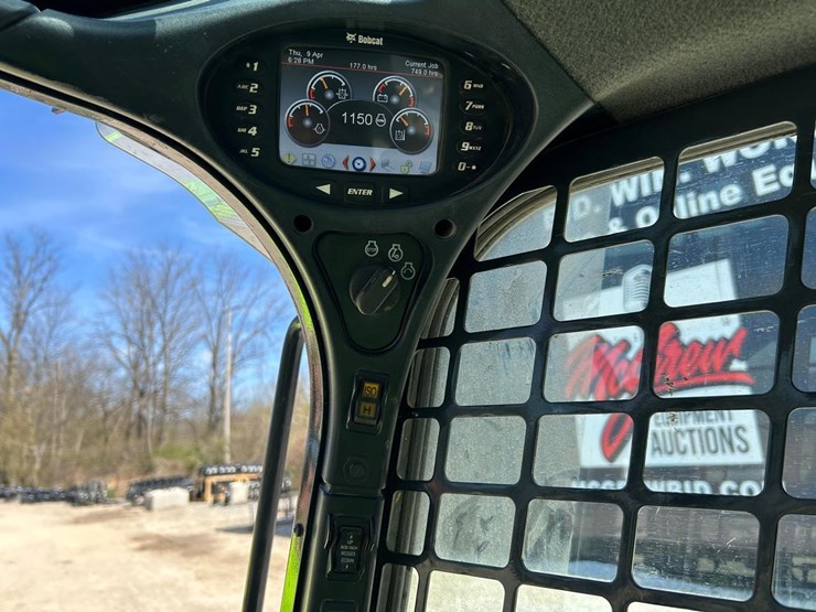 2019-bobcat-t590-image-22