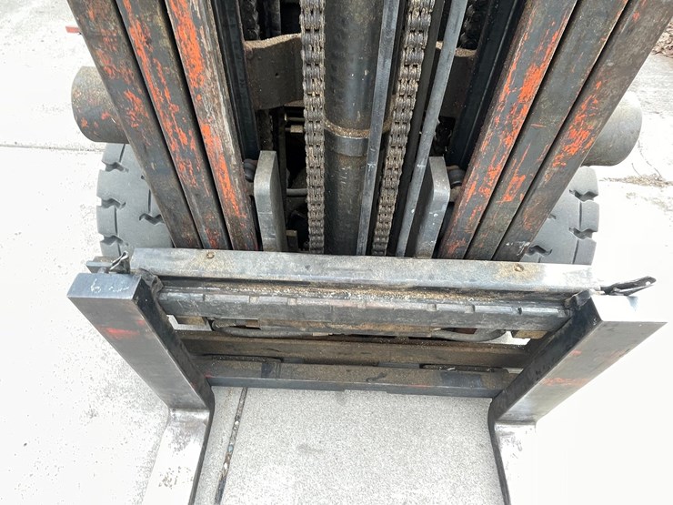 #2505-•-nissan-forklift-(columbia-heights,-mn)-image-8