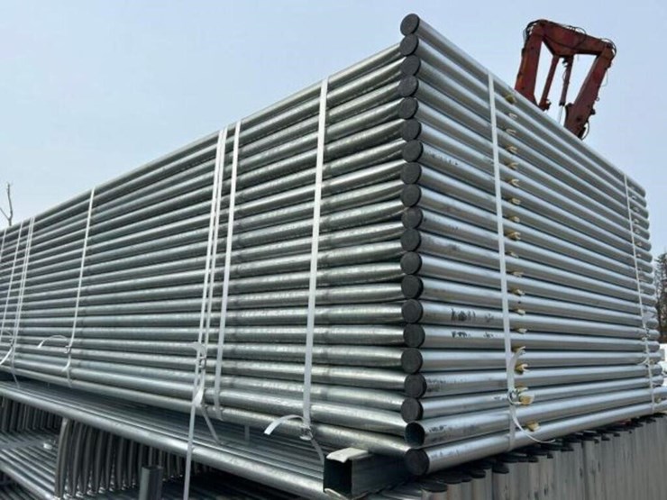 qty-of-(56)-10-ft-powder-coated-corral-panel-image-8