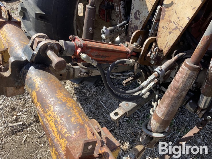 1968-massey-ferguson-1100-image-17