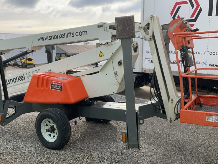 #312-•-2017-snorkel-49'-towable-boom-lift-image-5