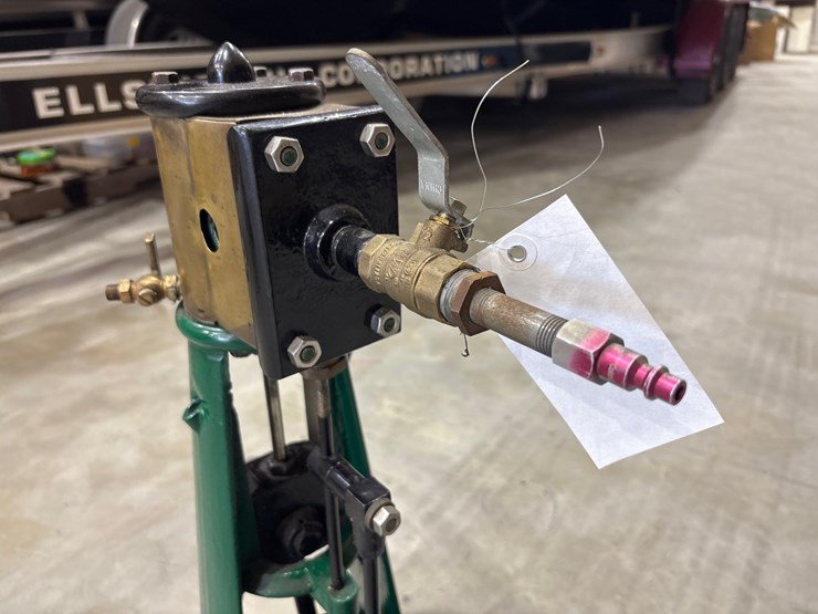 #42-•-antique-simplex-vertical-steam-engine-image-7