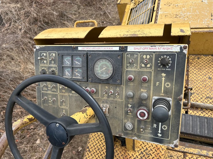 caterpillar-ap-1055b-image-28