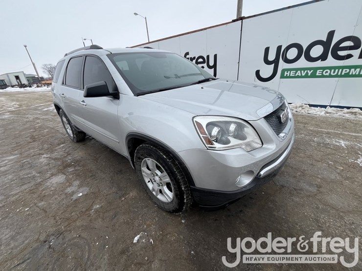 2012-gmc-acadia-image-40