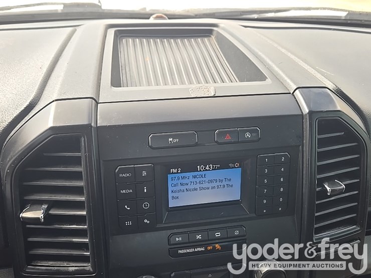 2019-ford-f150-image-100