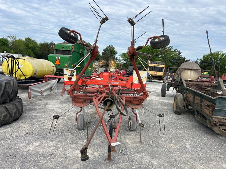 hesston-3717-image-2